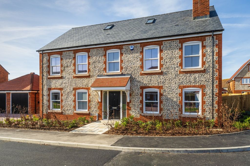 Property photo 1 of 16 Plot 12