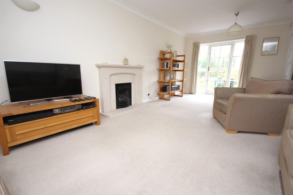 Property photo 3 of 22 Img_8064.Jpg