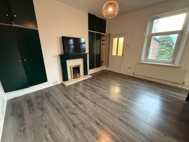 Property photo 2 of 13 3.Jpg