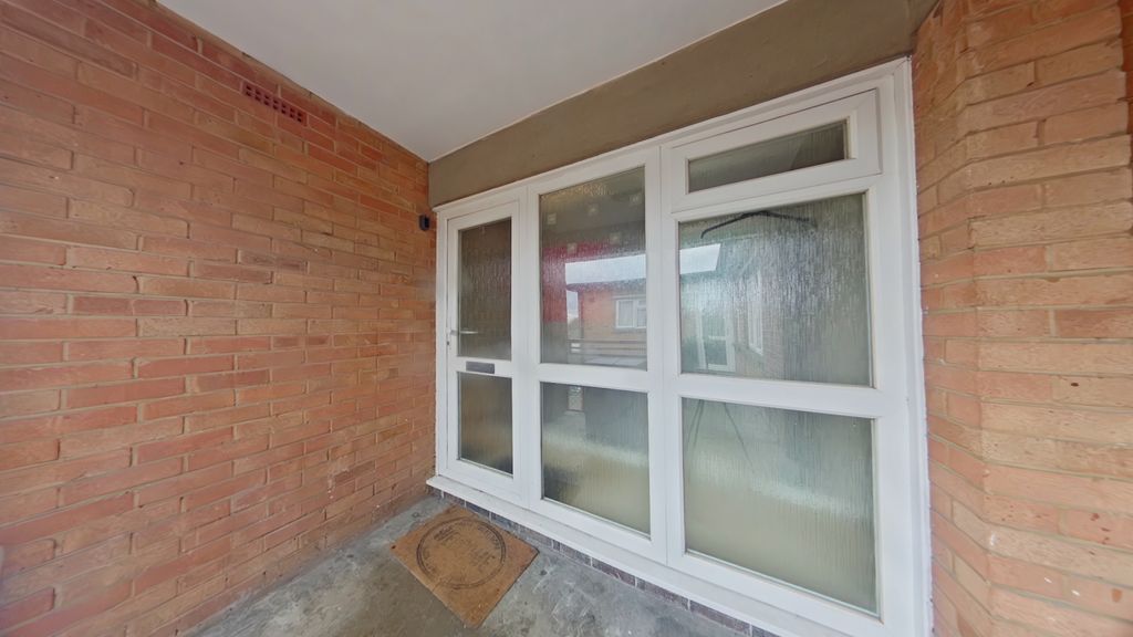 Property photo 1 of 8 Front Entrance