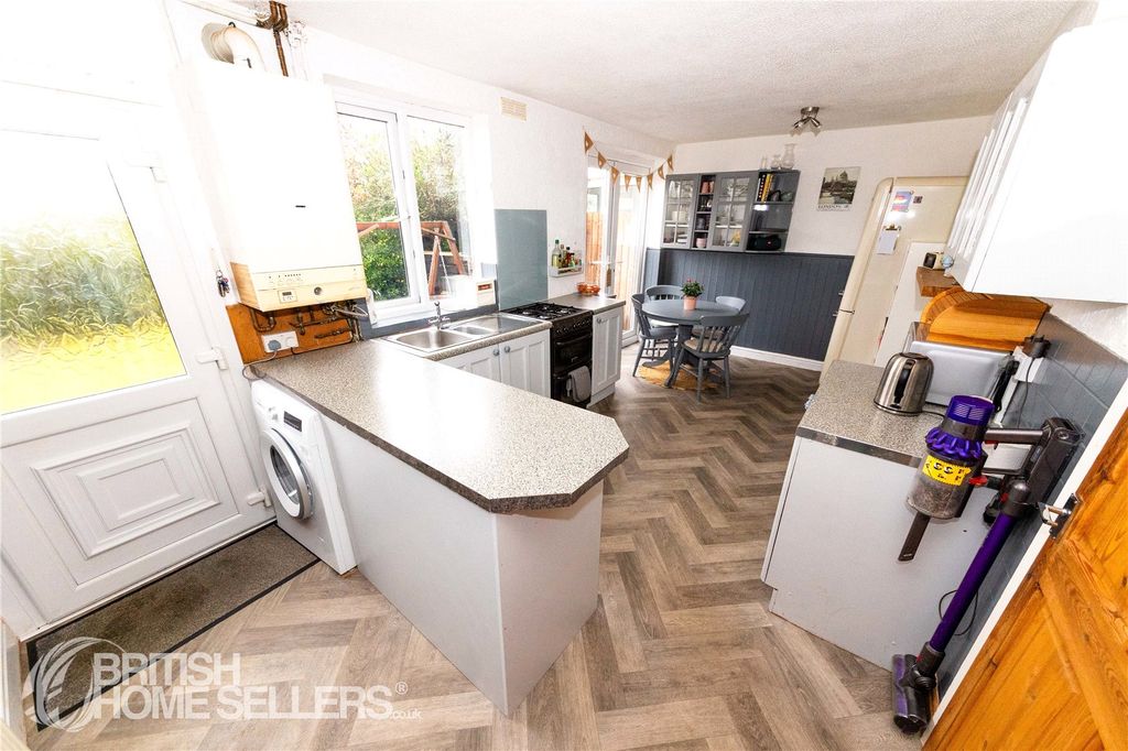 Property photo 2 of 21 Picture No. 49