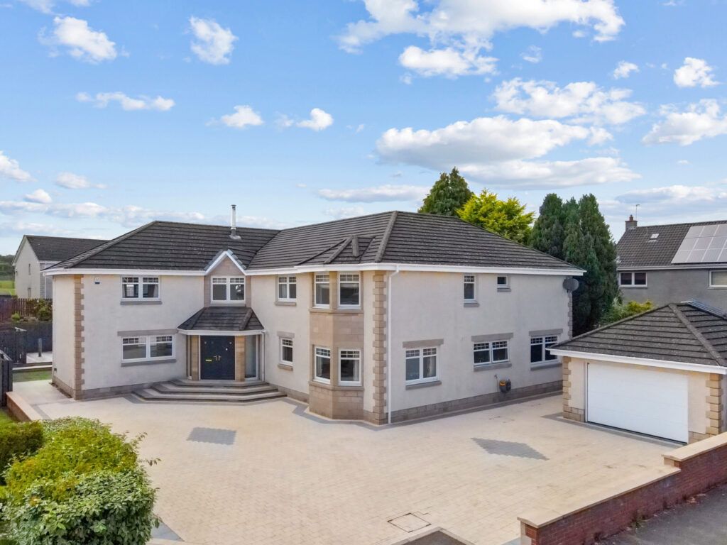Property photo 1 of 37
