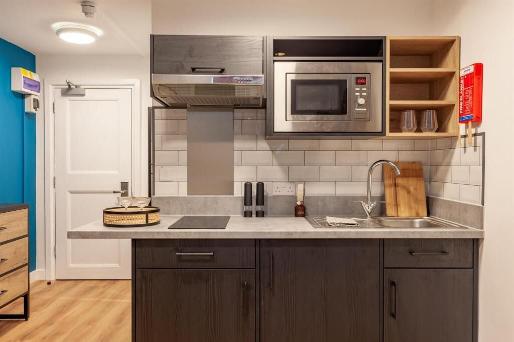 Property photo 3 of 5 Gallery