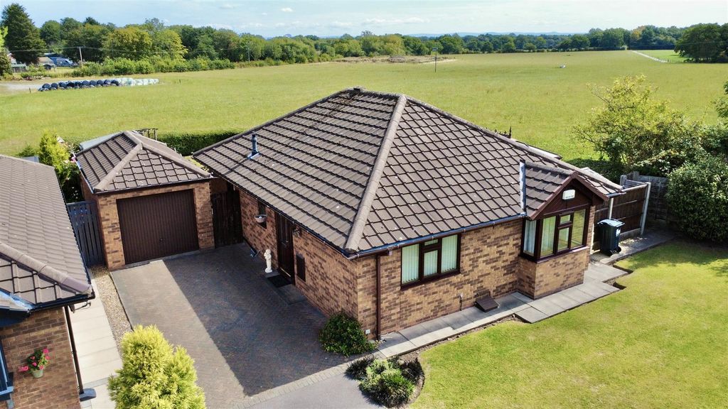 Property photo 1 of 16 Aerial Aspect