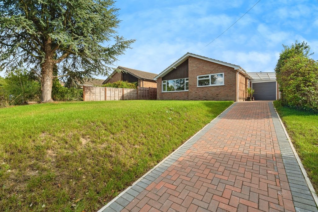 Property photo 1 of 16