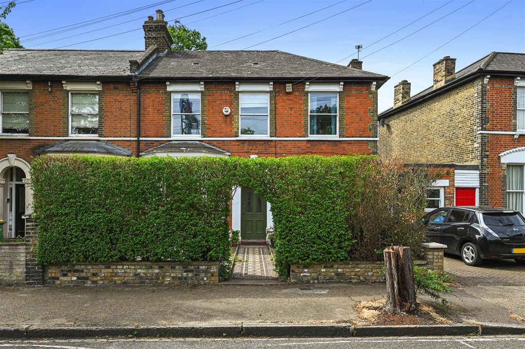 Property photo 2 of 36 Main