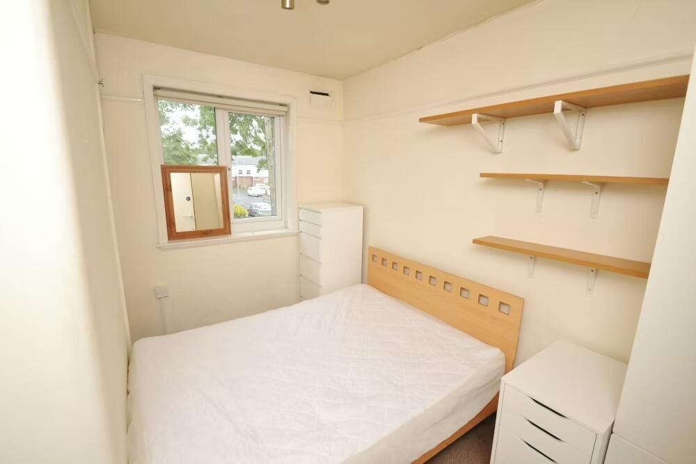 Property photo 2 of 11 Gallery