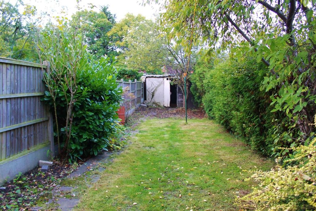 Property photo 2 of 13