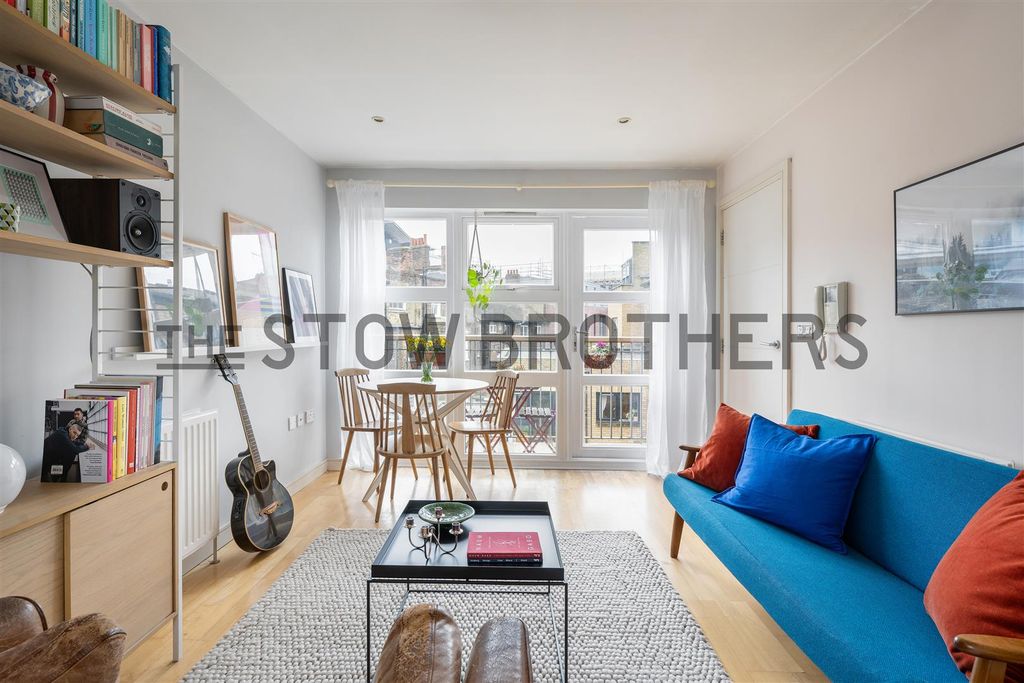 Property photo 2 of 19