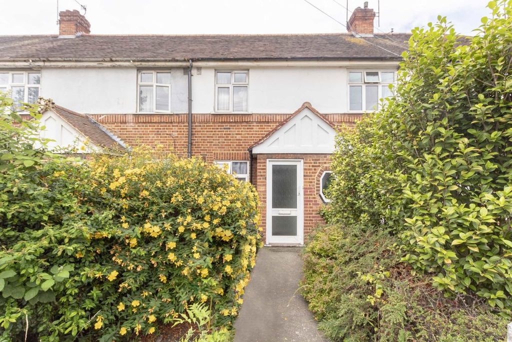 Property photo 1 of 5
