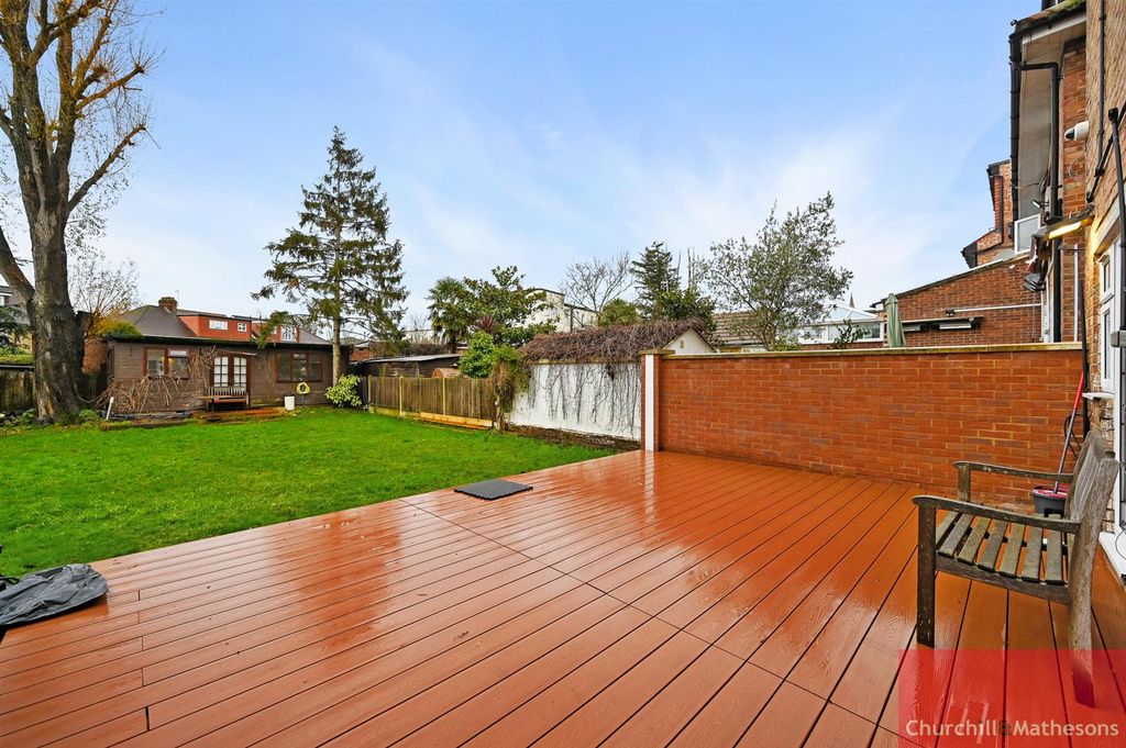 Property photo 2 of 15