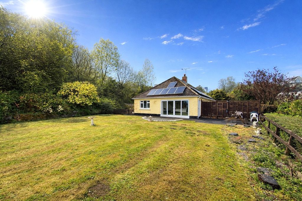 Property photo 3 of 23 Picture No. 04