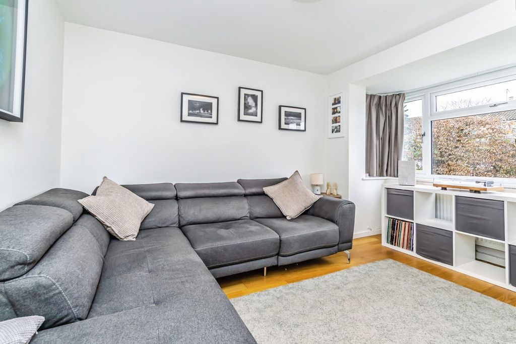 Property photo 2 of 16 Pbox-Img.Jpg