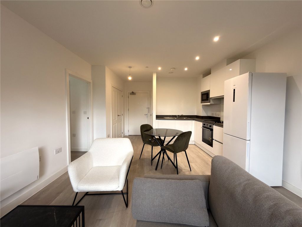 Property photo 3 of 10 Picture No. 11