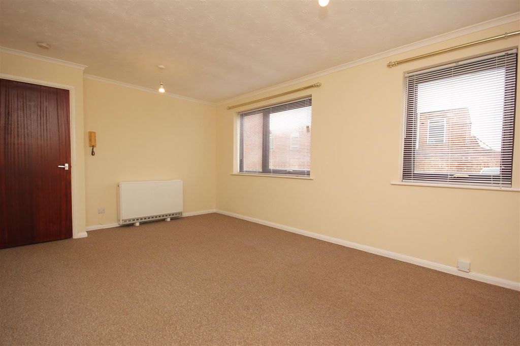 Property photo 2 of 9 Img_1322.Jpg
