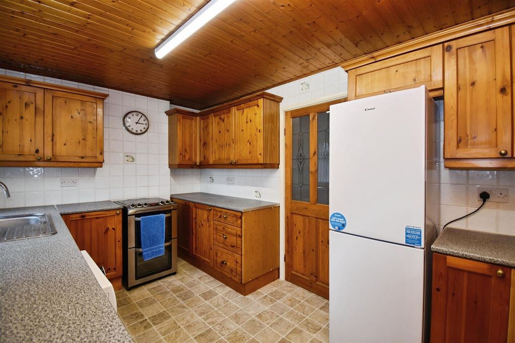 Property photo 3 of 10 3c883Afb-U 20 283 29.Jpg