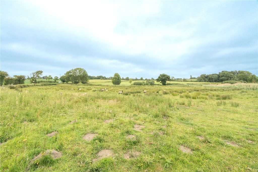 Property photo 2 of 9 Picture No. 04