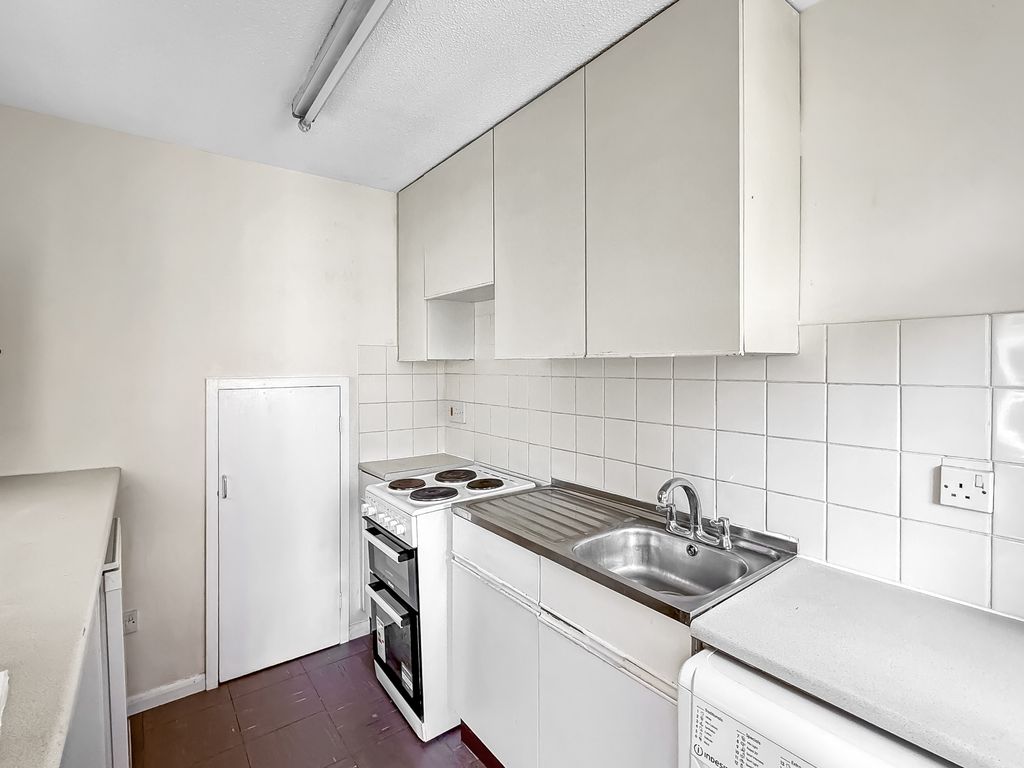 Property photo 3 of 9 0Ea354F9c7c6Afd450E0Ac7Ebef515F4A7675730