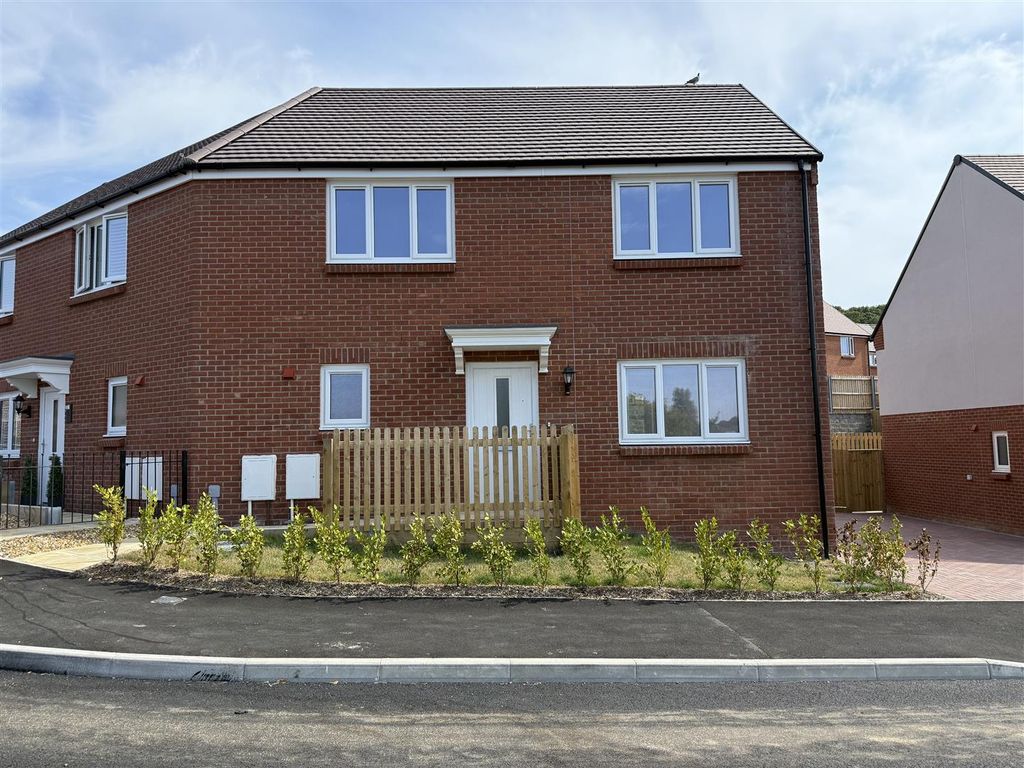 Property photo 1 of 15 Plot 450 Front.Jpeg