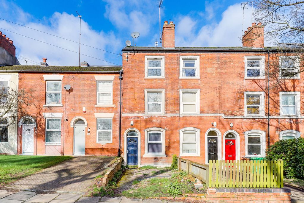 Property photo 1 of 7