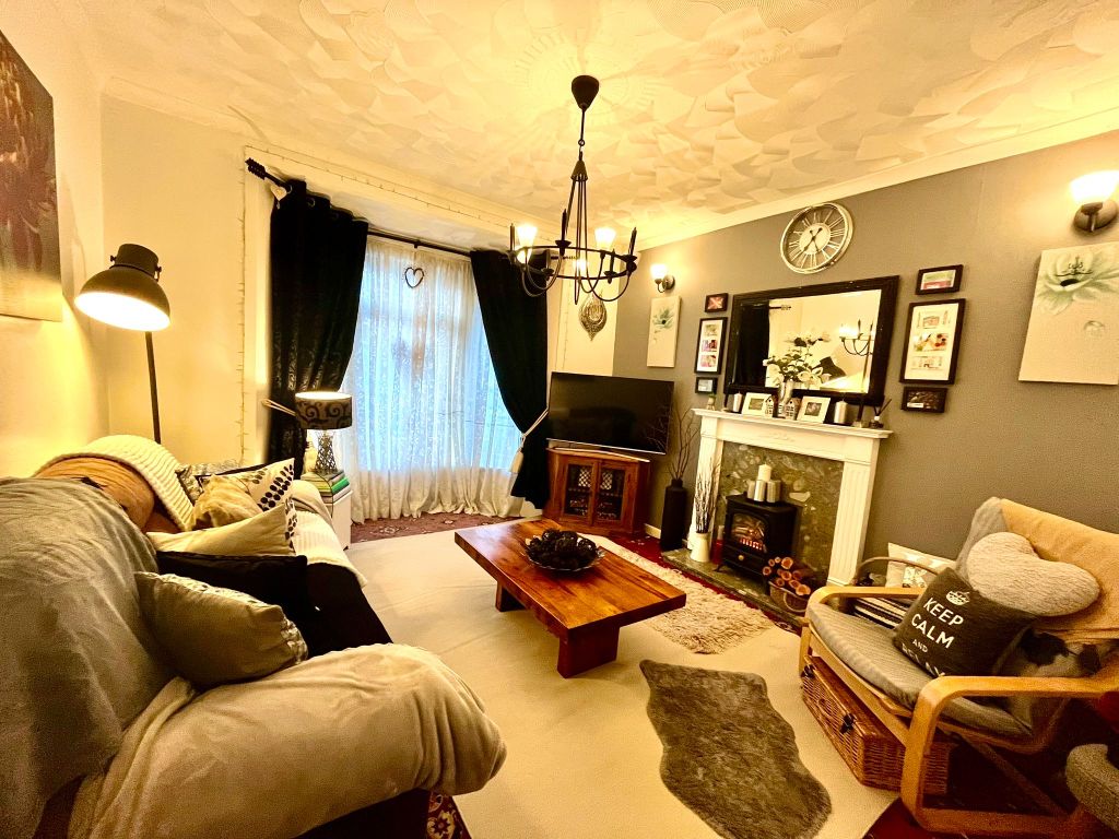 Property photo 2 of 14