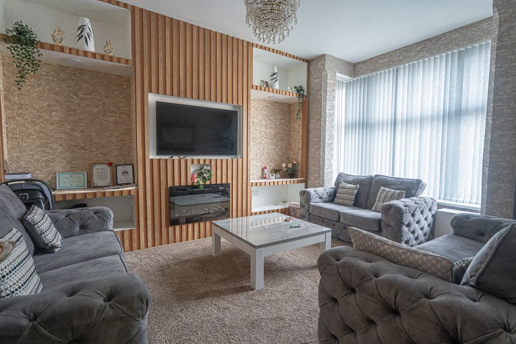 Property photo 2 of 19 20260414-Dsc0902220260414