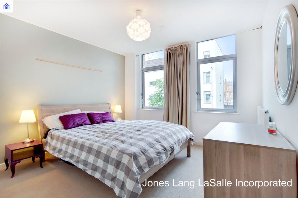 Property photo 3 of 10 Picture No. 17