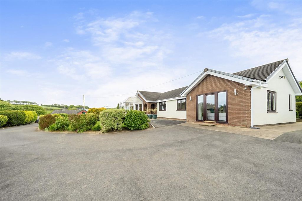 Additional image 25 of 3 bed detached bungalow for saleLlanarth SA47
