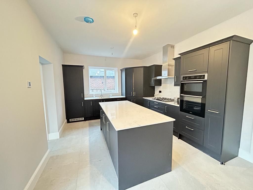 Property photo 1 of 25 Thumbnail_F9A6Eb81-0732-4457-8Ae0-1194161Aaa55.Jpg