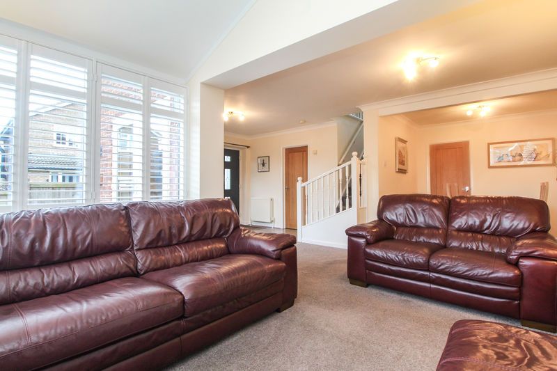 Property photo 3 of 20 Lounge/Diner