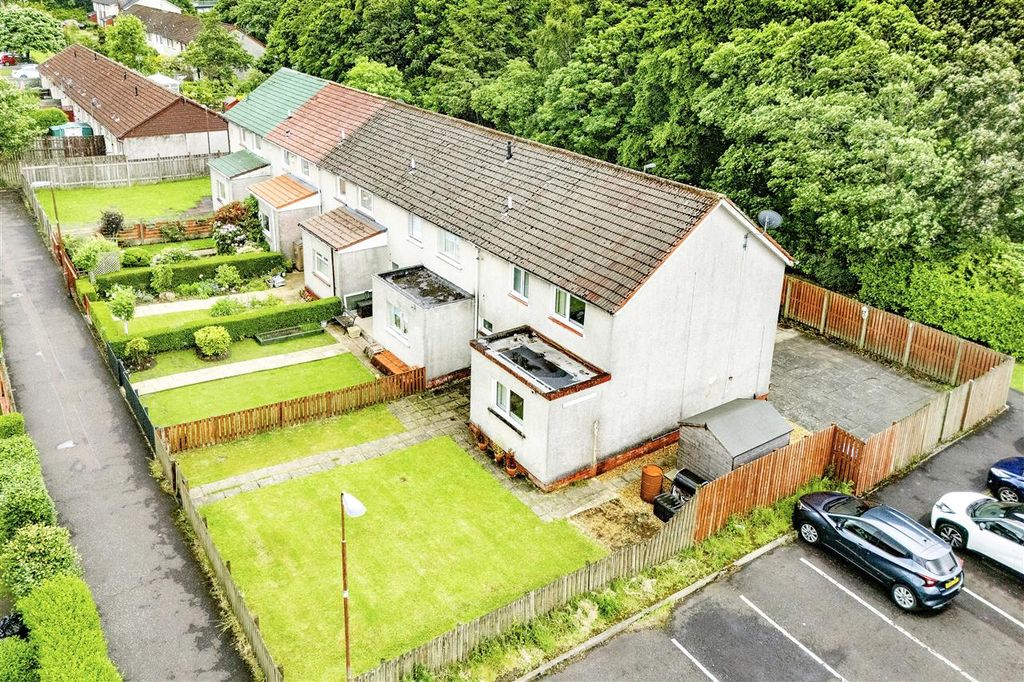 Property photo 2 of 22