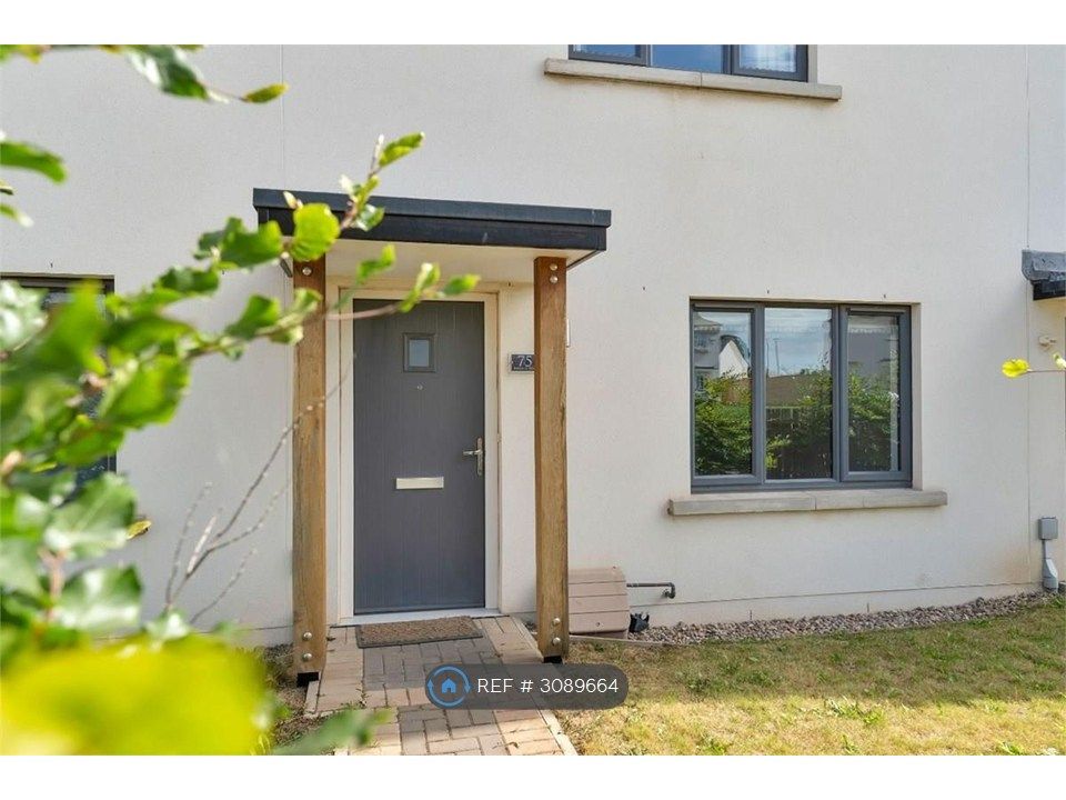 Property photo 1 of 25