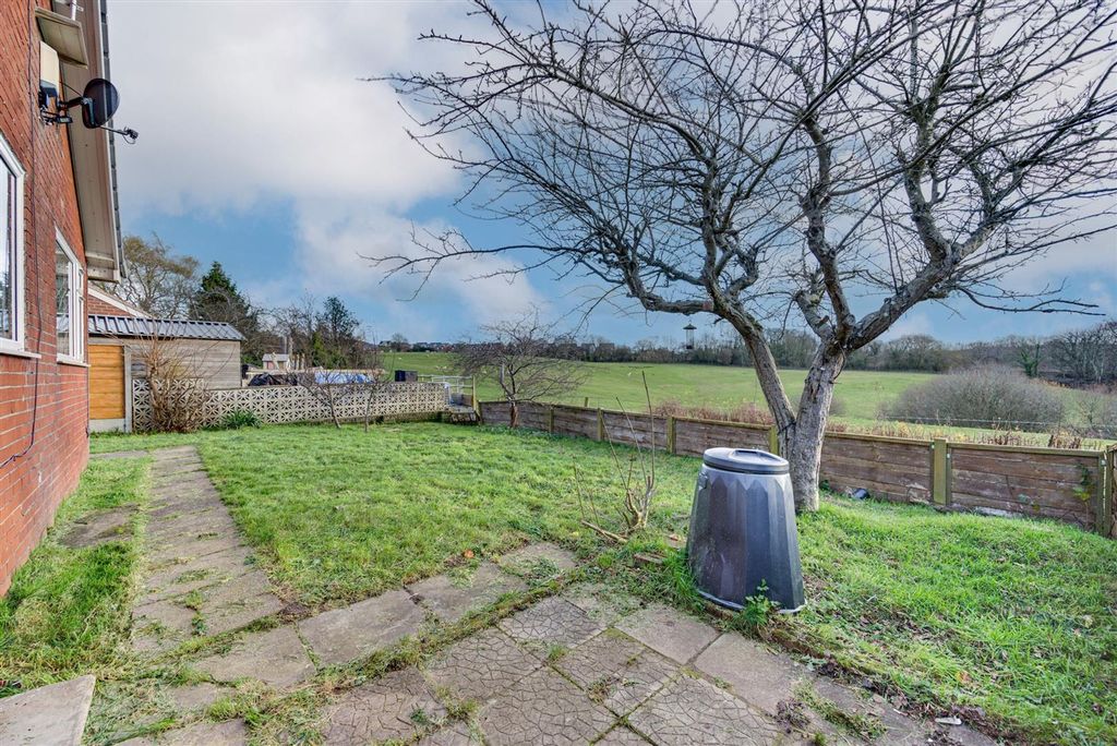 Property photo 3 of 22 Dsc_8435-Dsc_8439.Jpg