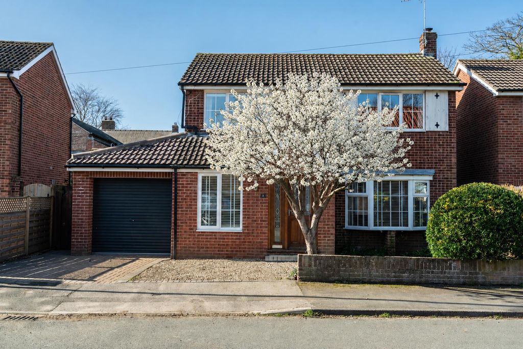 Property photo 1 of 20 Front Blossom.Png