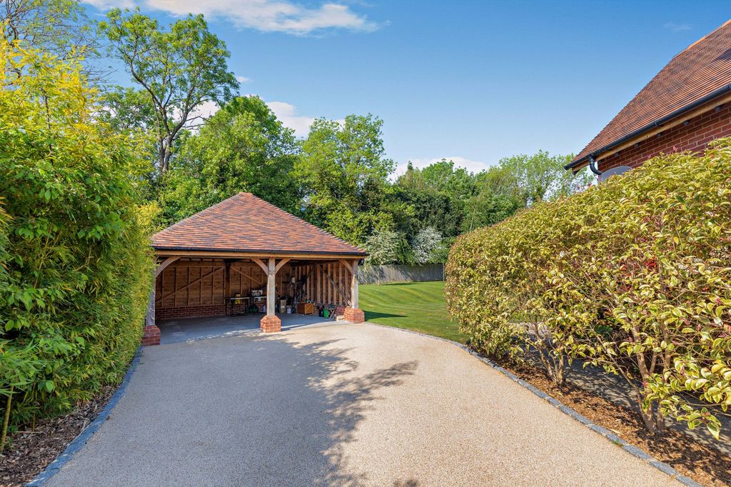 Additional image 23 of 5 bed detached house for saleThe Shires, Littlewick Green, Berkshire SL6