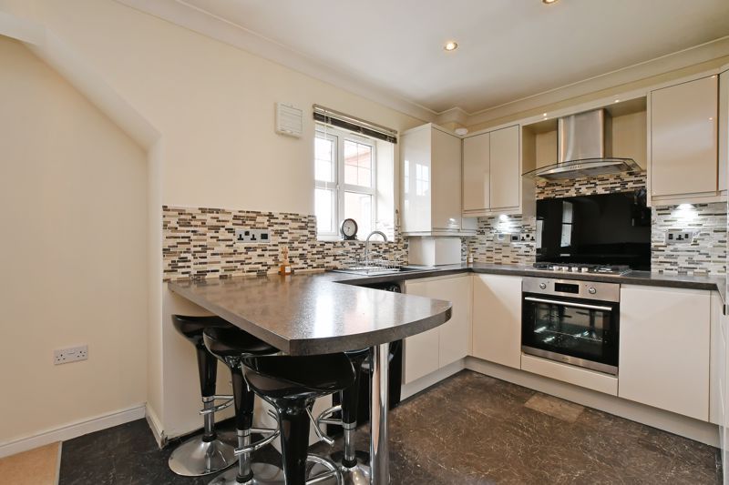 Property photo 3 of 13 Kitchen