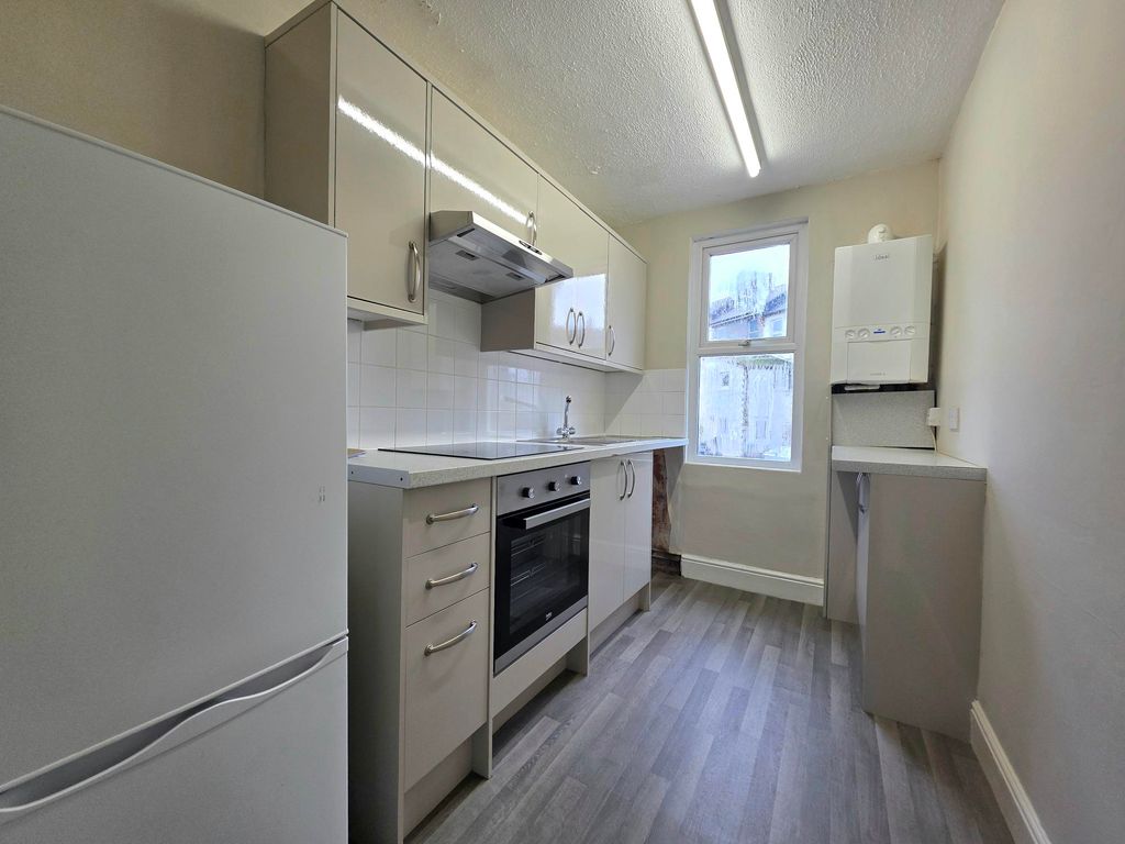 Property photo 3 of 6 Image