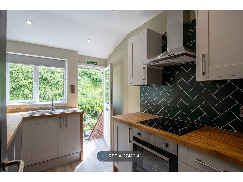 Property photo 1 of 5 Similar Spec Kitchen