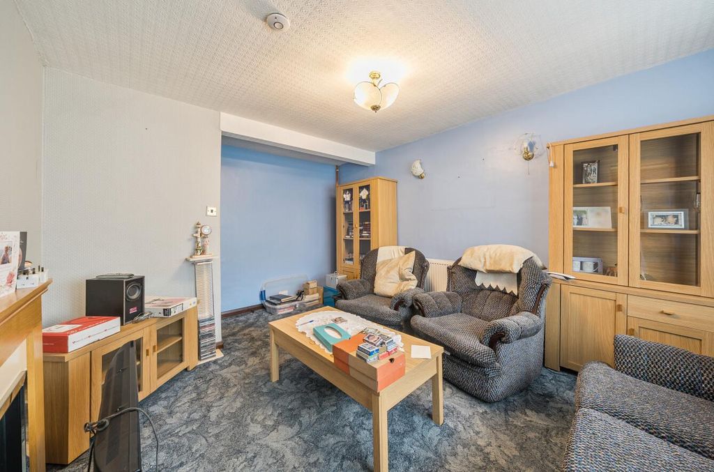 Property photo 3 of 11 Davidson Frost-Wellings, Dfw, College Road, Harrow