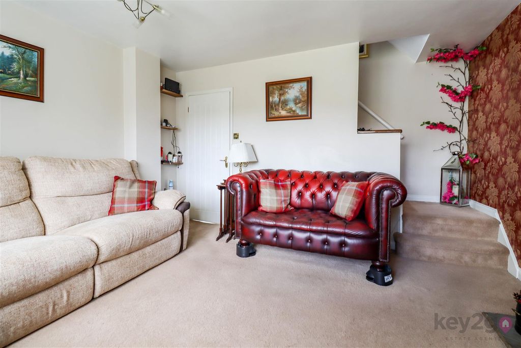 Property photo 3 of 19 Img_9350.Jpg