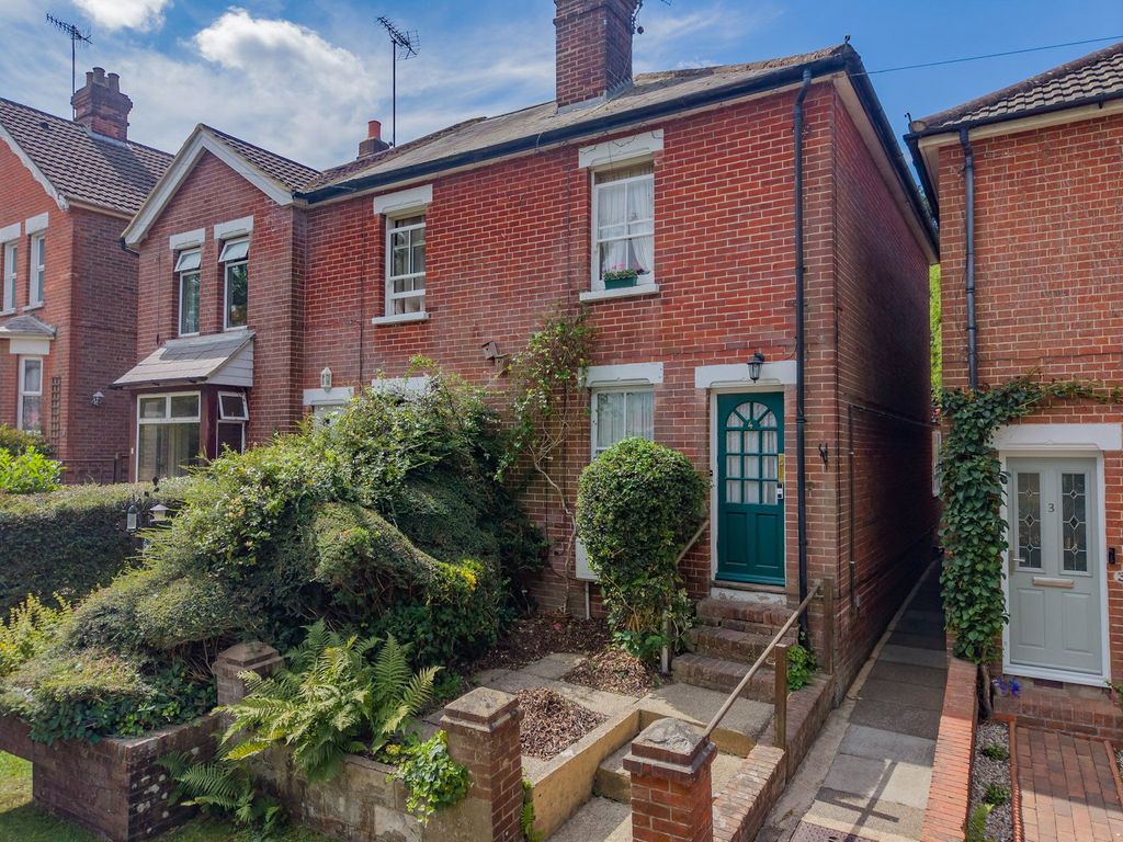 Property photo 1 of 12