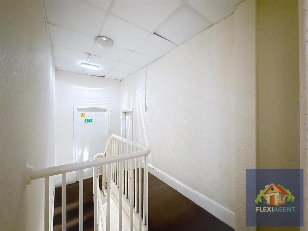 Property photo 2 of 18 4254034