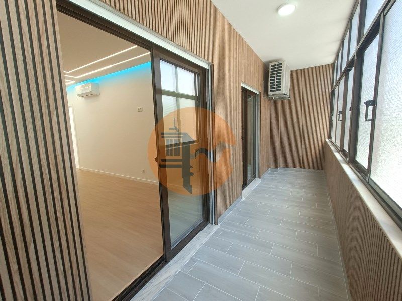 Property photo 2 of 41