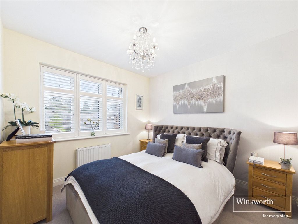 Additional image 9 of 5 bed town house for saleTutor Crescent, Earley, Reading RG6