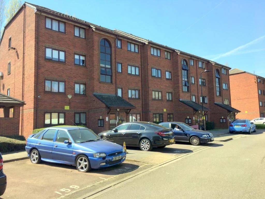 Property photo 1 of 12