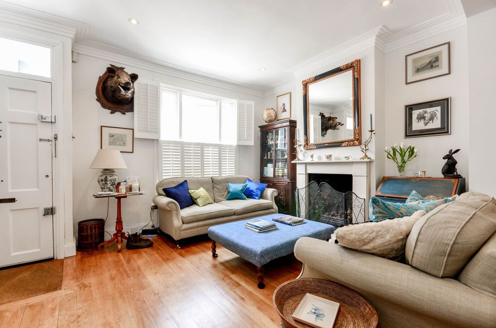 Property photo 1 of 14