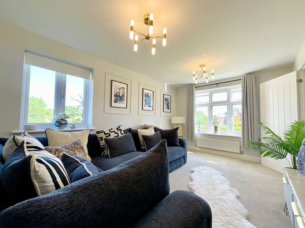 Property photo 3 of 26