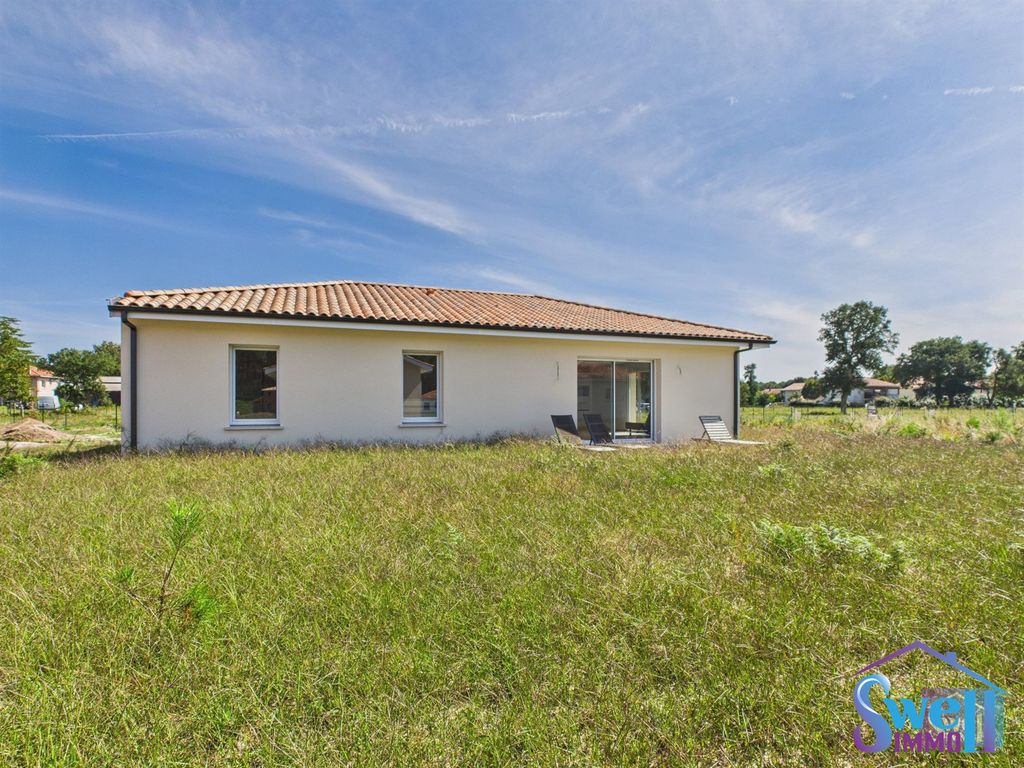 Property photo 1 of 15 T4 House Of 100m² Re2020 2025 On A 5,000 m² Building Plot To Develop