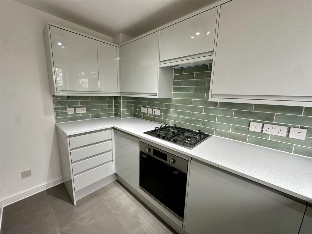 Property photo 3 of 11 4.Jpg