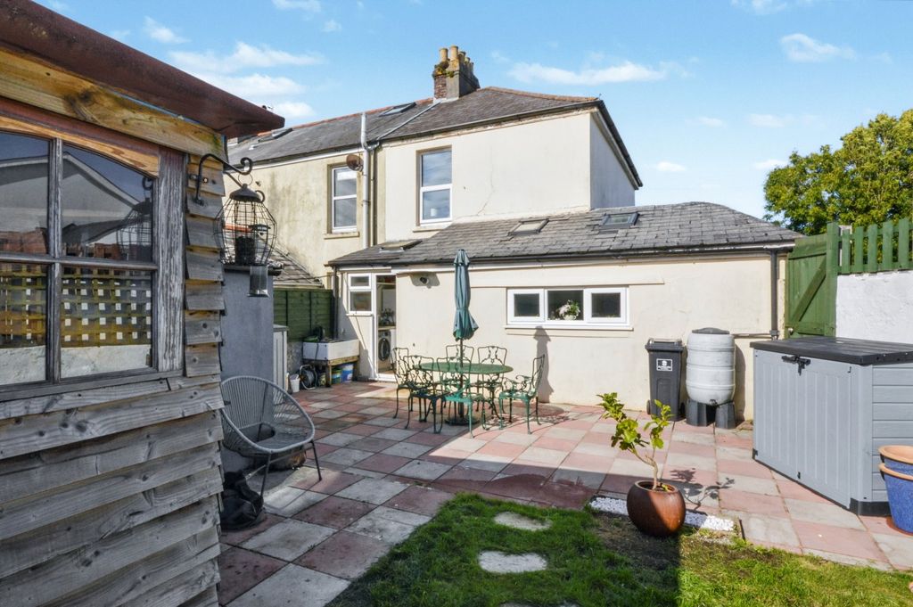 Property photo 1 of 13 1 - Picture No. 11